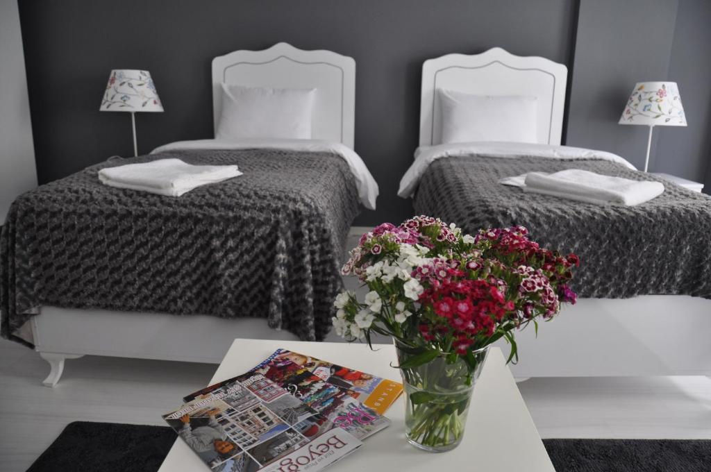 اسطنبول Aristo Galata Suites الغرفة الصورة